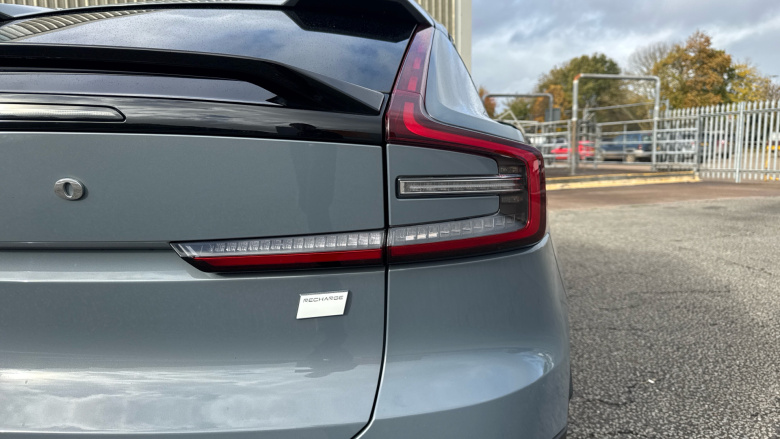 Volvo C40 170kW Recharge Plus 69kWh 5dr Auto Electric Estate